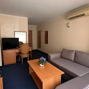 Hotel Plaza